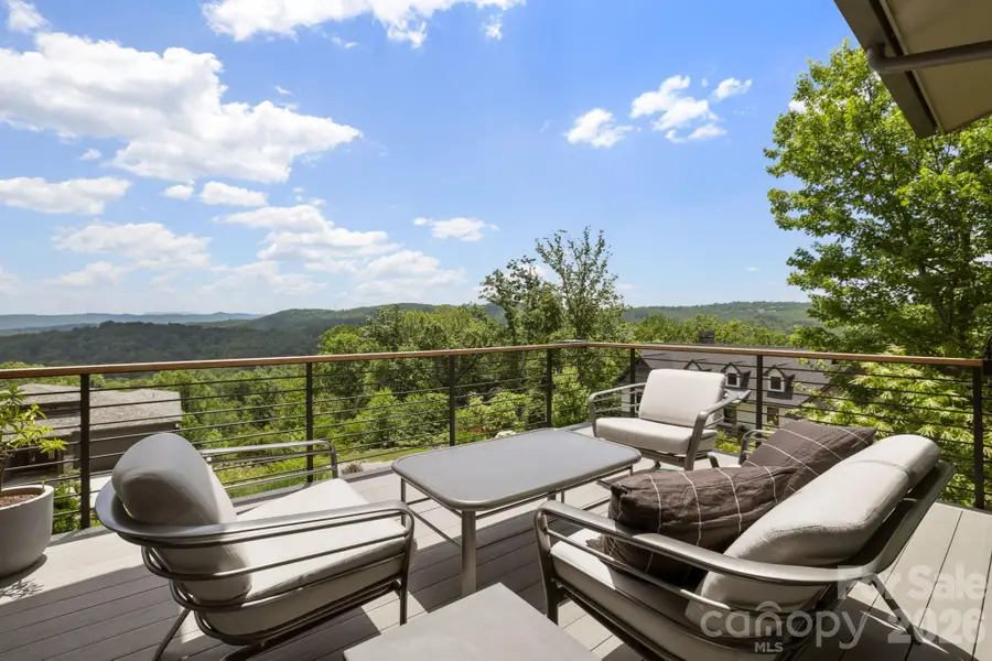 232 Curtain Bluff, Hendersonville, NC 28791 - #2