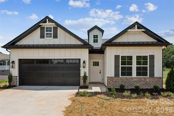 1071 Reba Lane, Kannapolis, NC 28081