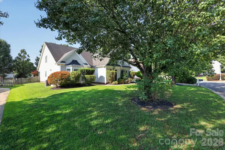 570 Surry Trace Circle Nw, Concord, NC 28027 - #3