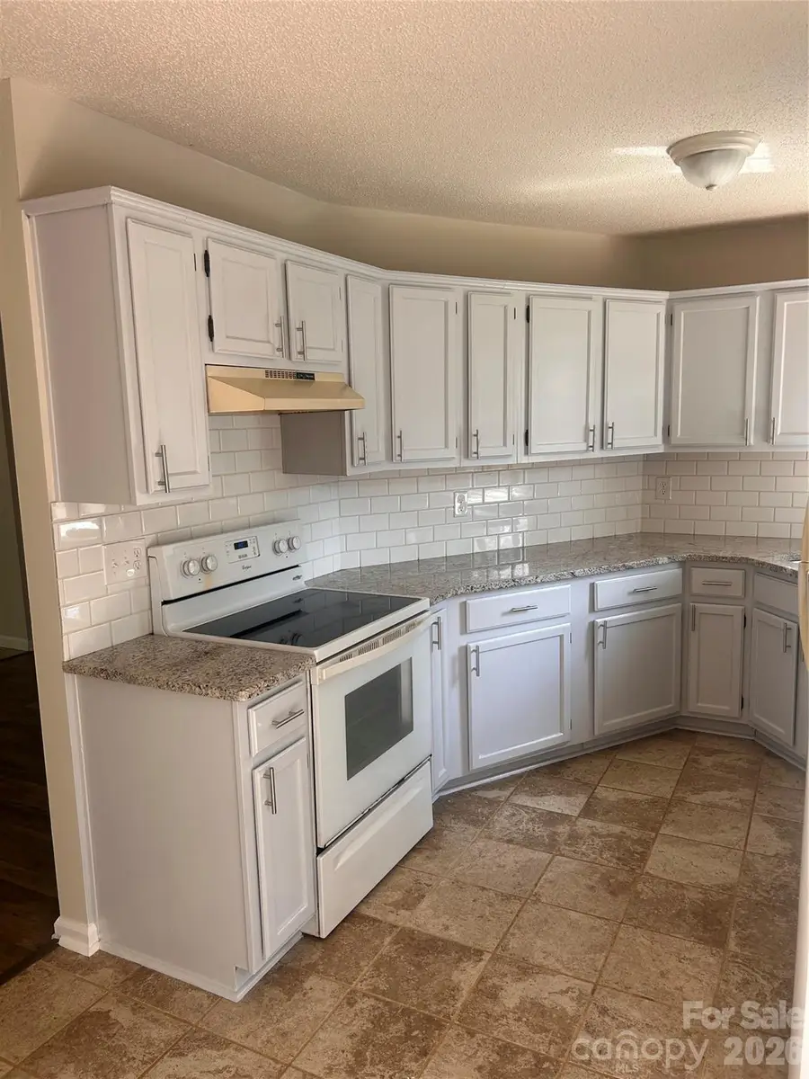 3301 Braewick Place, Charlotte, NC 28227 - #2