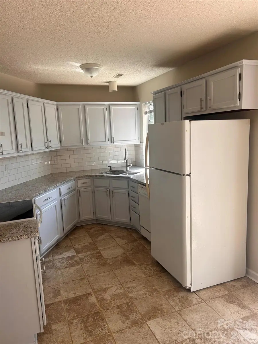 3301 Braewick Place, Charlotte, NC 28227 - #3