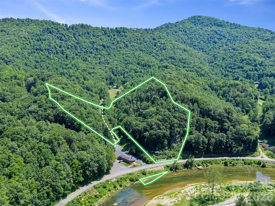 000 Sugar Creek Lane, Green Mountain, NC 28740 - #2