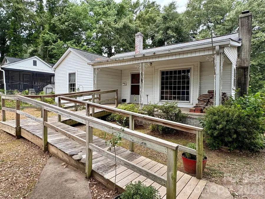406 Circle Drive W, Shelby, NC 28150 - #2
