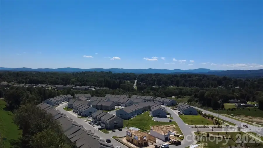 37 Creekview Road, Hendersonville, NC 28792 - #2