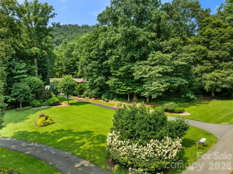 4 Timbersong Drive, Weaverville, NC 28787 - #2