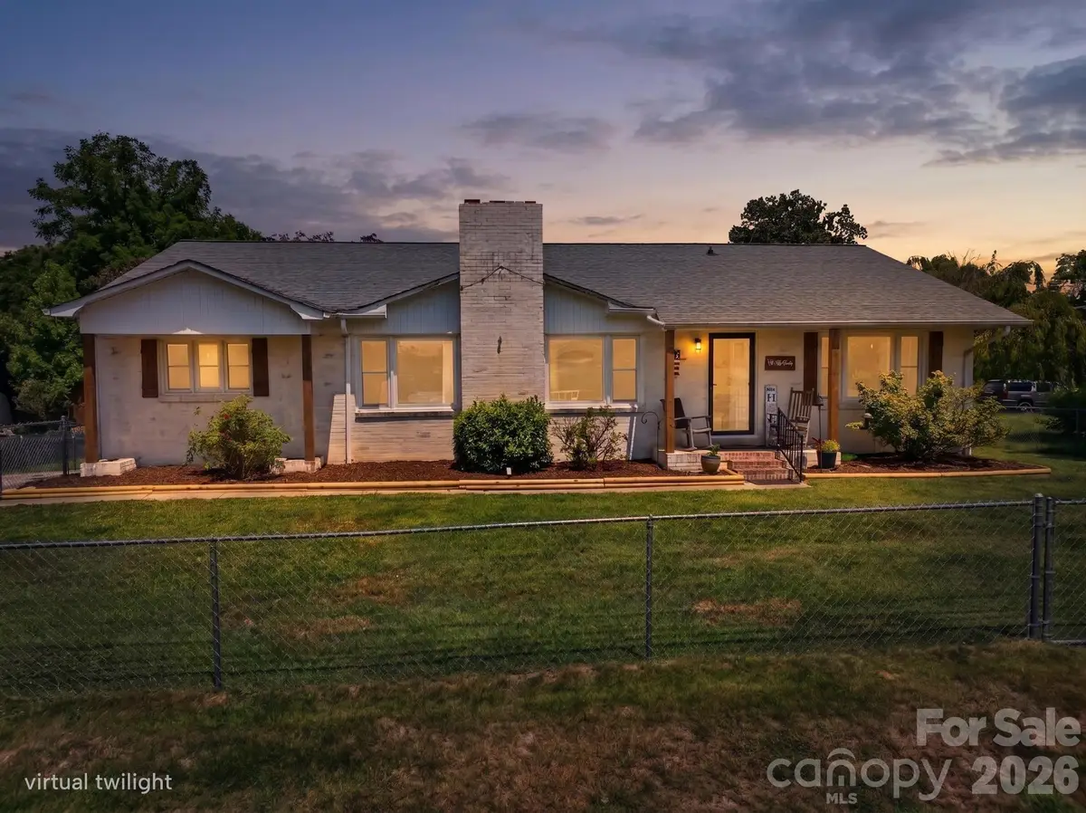 418 Powell Circle Ne, Lenoir, NC 28645 - #1