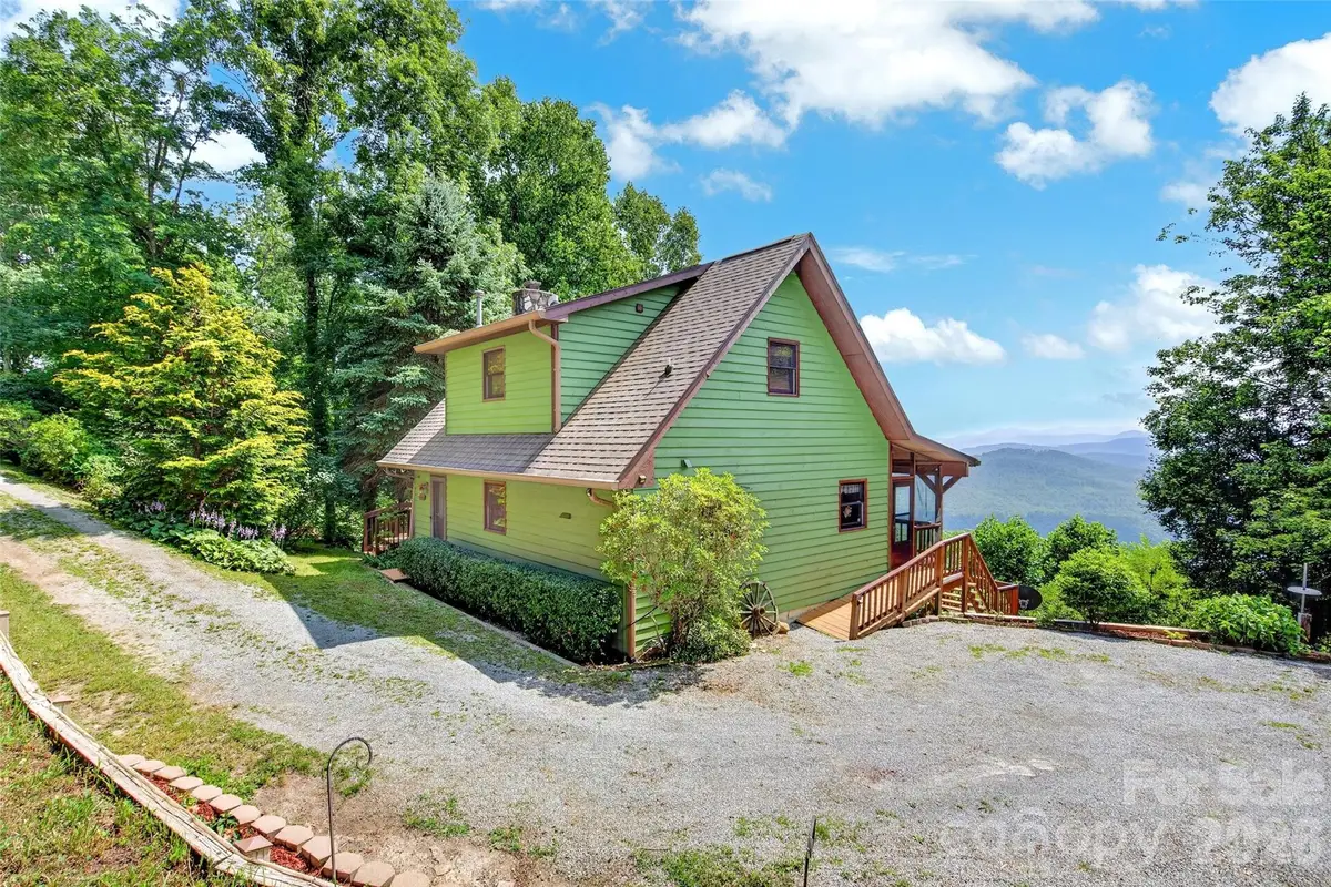 1347 Wipprecht Drive, Spruce Pine, NC 28777 - #1