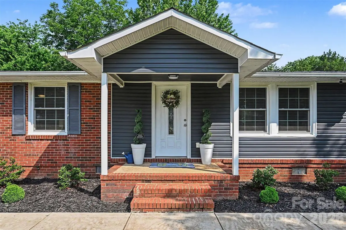 561 Primrose Lane Nw, Concord, NC 28027 - #1