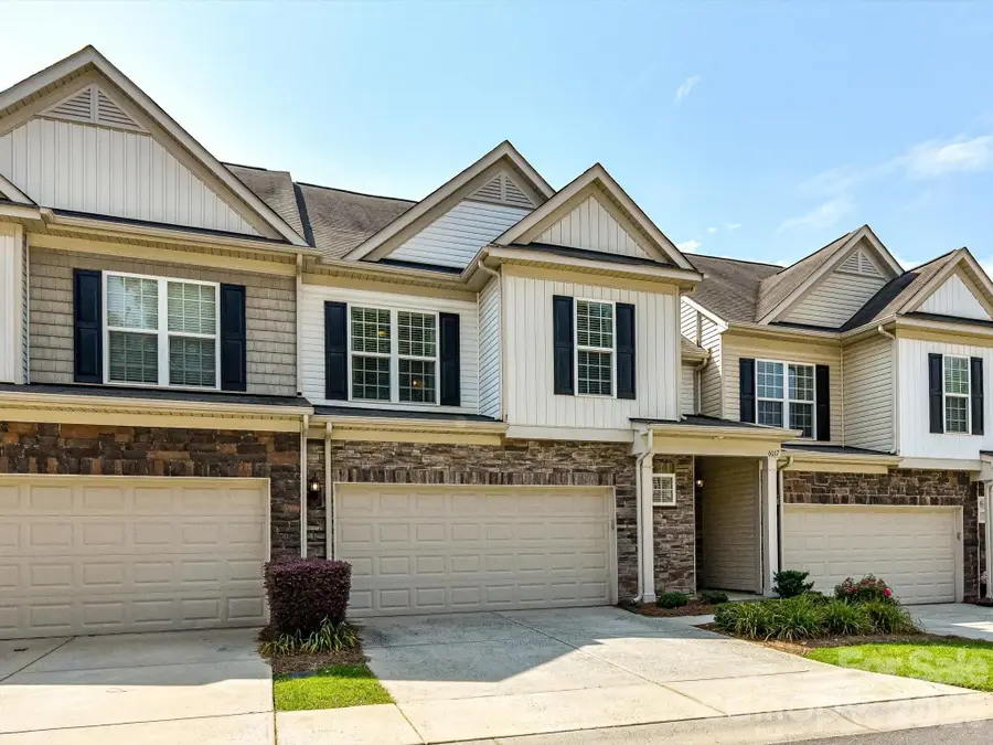 6017 Carrollton Lane, Charlotte, NC 28210 - #2