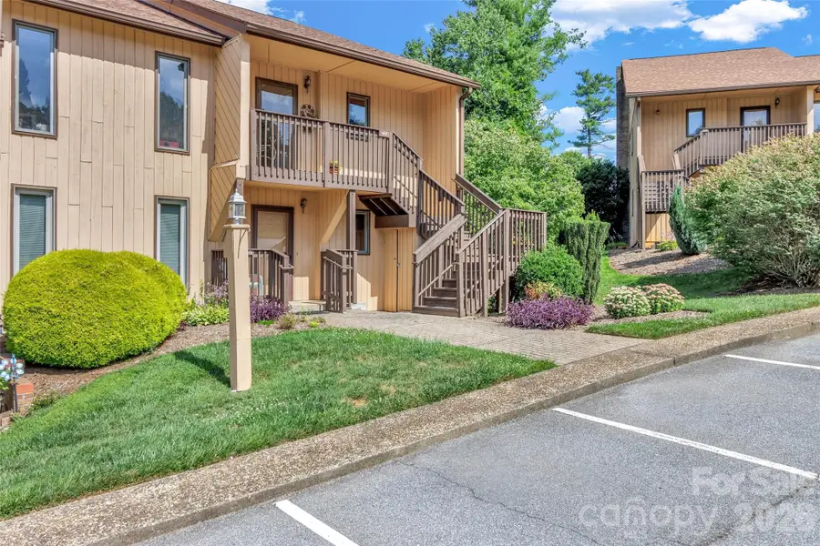 117 Pebble Creek Drive, Asheville, NC 28803 - #2