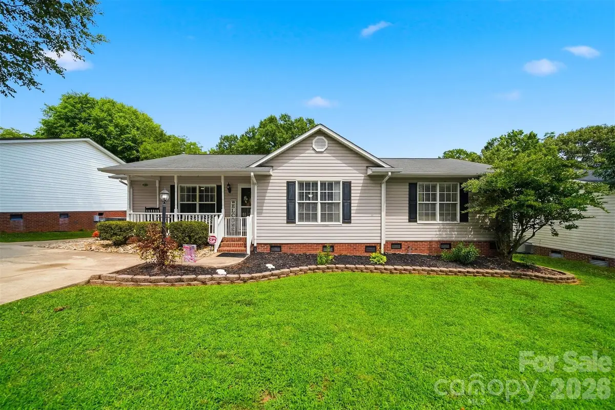 927 Victoria Avenue, Kannapolis, NC 28081 - #1