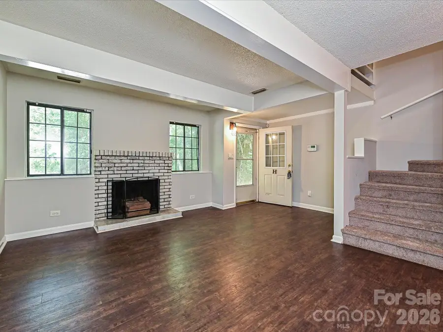 9111 Sharonbrook Drive, Charlotte, NC 28210 - #3