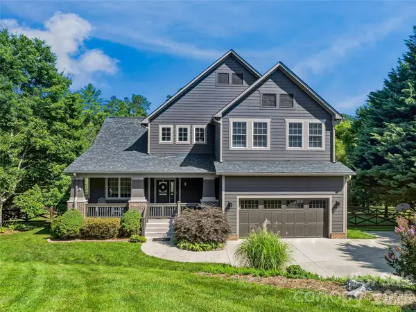 8 Old Farm House Road, Weaverville, NC 28787
