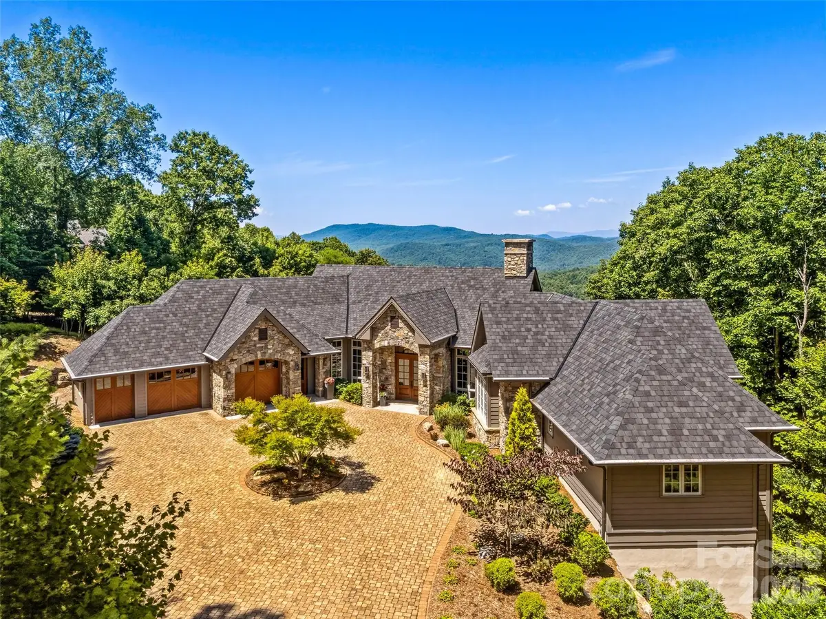 504 Hagen Drive, Hendersonville, NC 28739 - #1