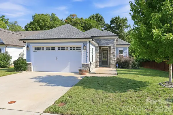 2612 Poplar Cove Drive Nw, Concord, NC 28027