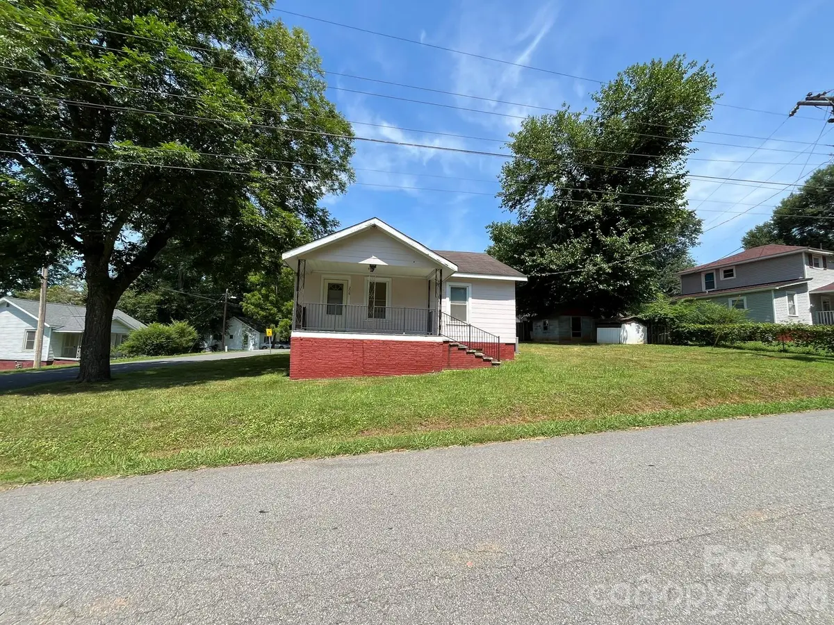 208 Bell Street, Mount Holly, NC 28120 - #1