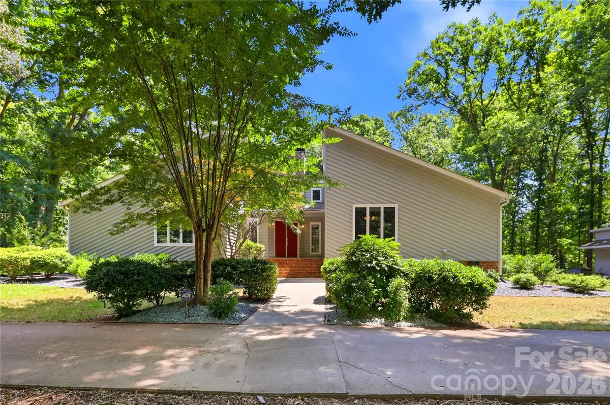 229 Cari Lane, Matthews, NC 28104 - #1
