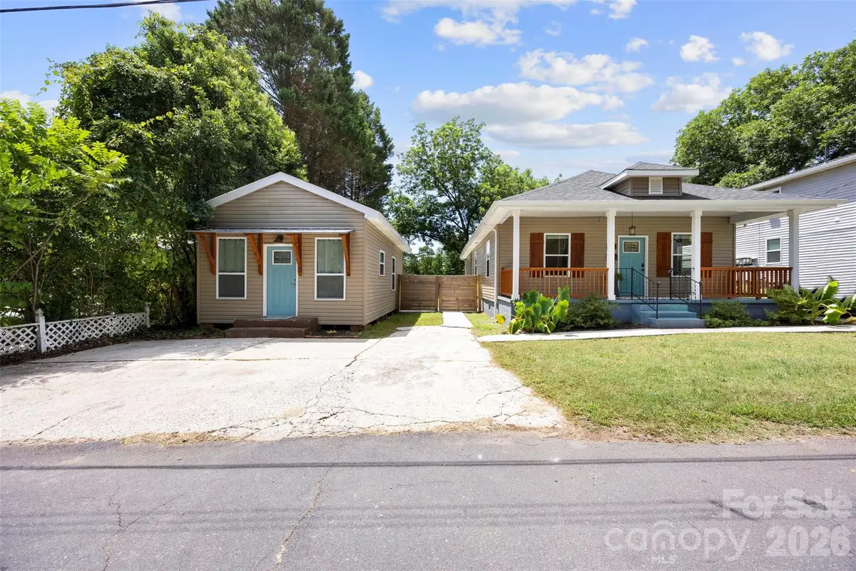 904 Laye Street, Belmont, NC 28012 - #1