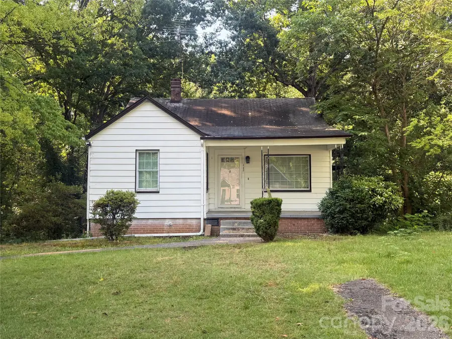 112 10th Avenue Se, Hickory, NC 28602 - #2