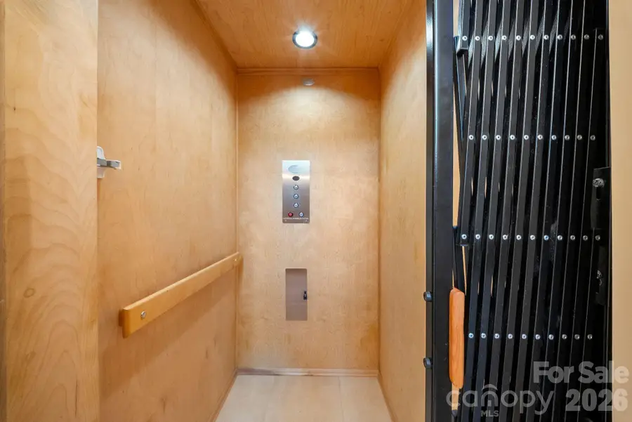 26 Macallan Lane, Asheville, NC 28805 - #3