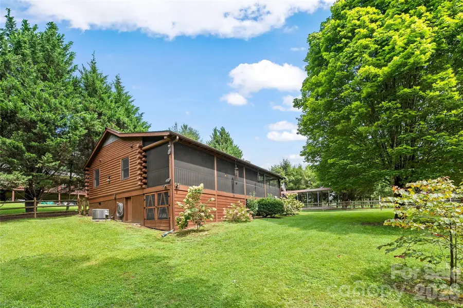 729 Joe Carver Road, Waynesville, NC 28785 - #3