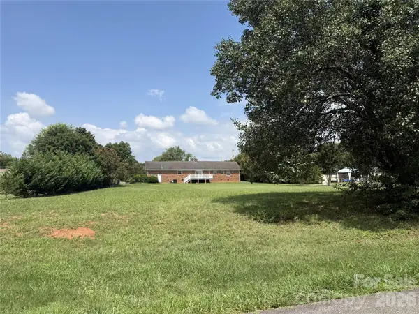 325 Thistle Lane, Statesville, NC 28625