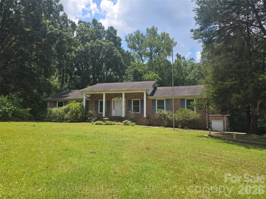 1162 Ja Cochran Bypass, Chester, SC 29706 - #3