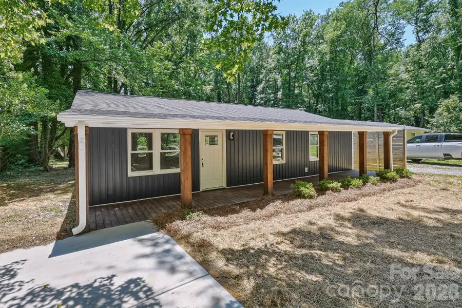 1936 Lakedell Drive, Charlotte, NC 28215 - #2