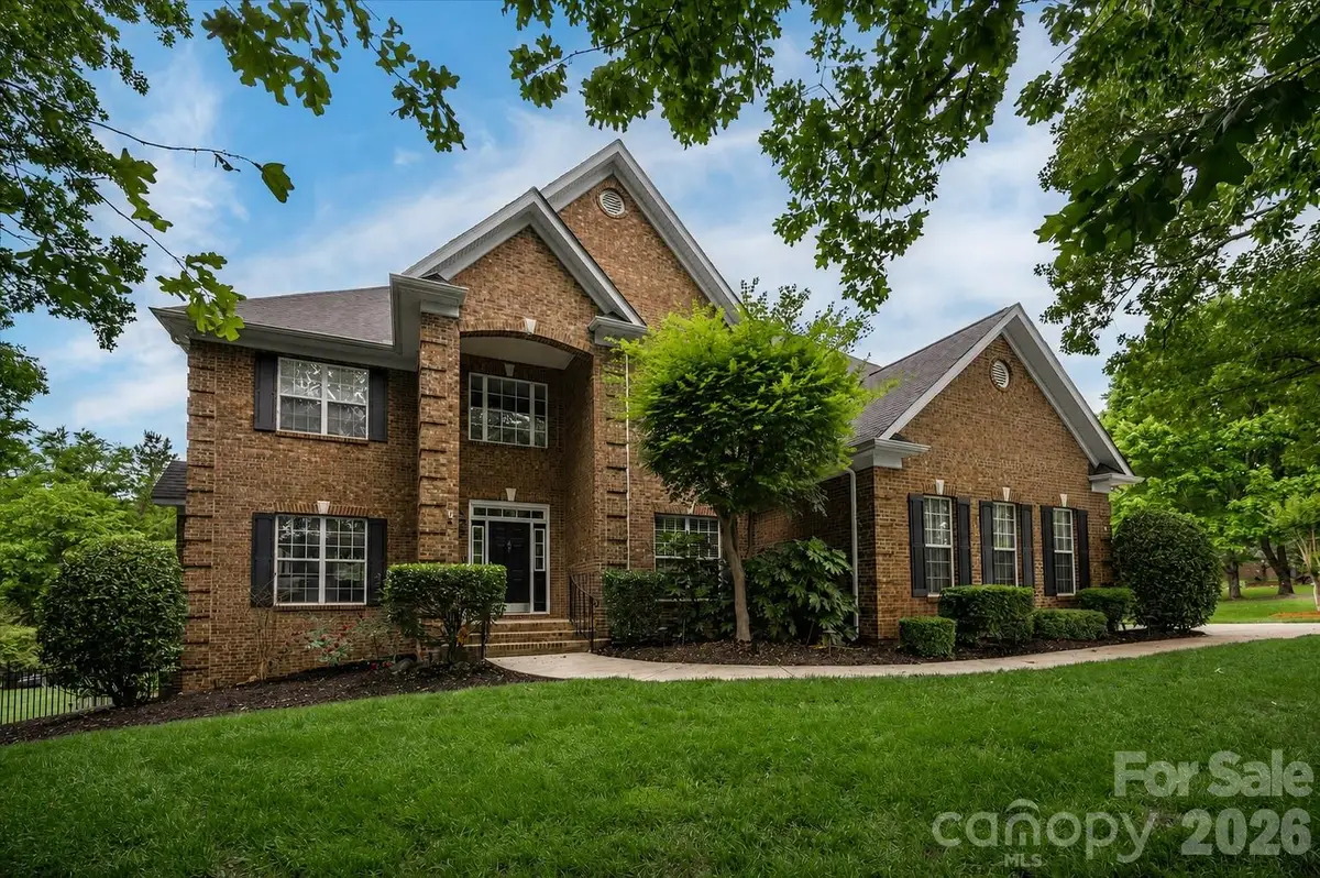 8801 Nellie Lane, Waxhaw, NC 28173 - #1