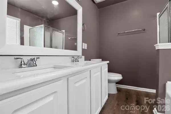 6033 Mary Blair Lane, Charlotte, NC 28214