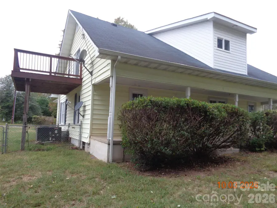 5 Ferguson Street, Granite Falls, NC 28630 - #2