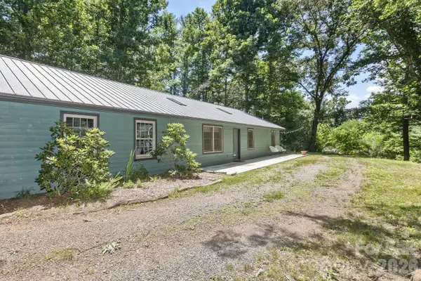 104 Pokeberry Lane #3A, Leicester, NC 28748