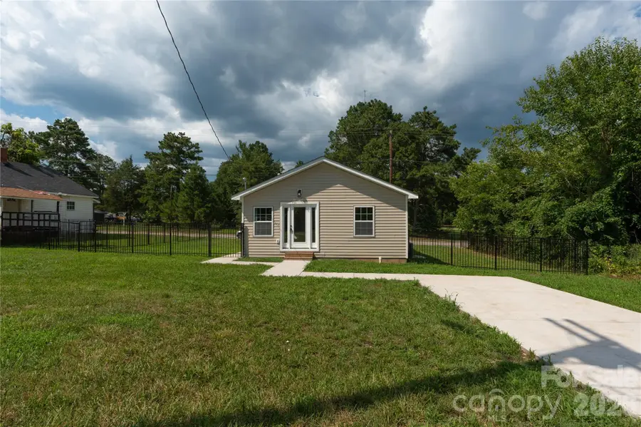 724 Webber Avenue, Chester, SC 29706 - #3