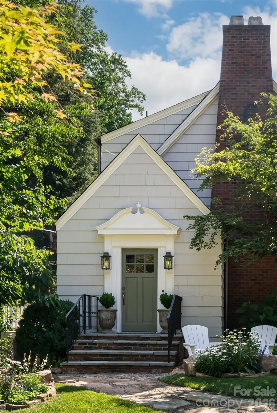 4 Buena Vista Road, Asheville, NC 28803 - #2