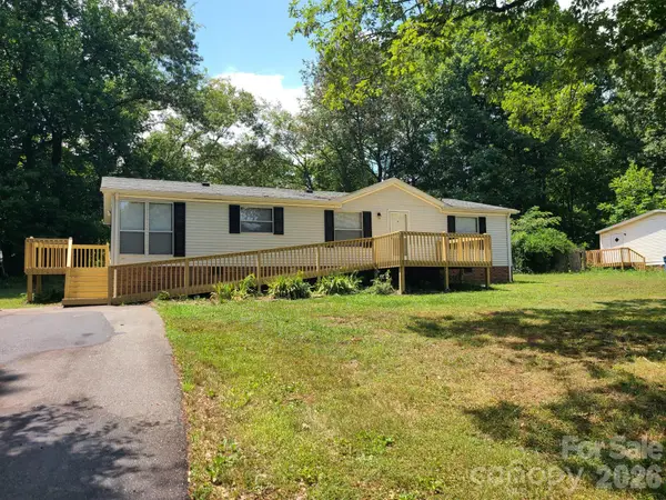 3111 Redbud Place, Lenoir, NC 28645