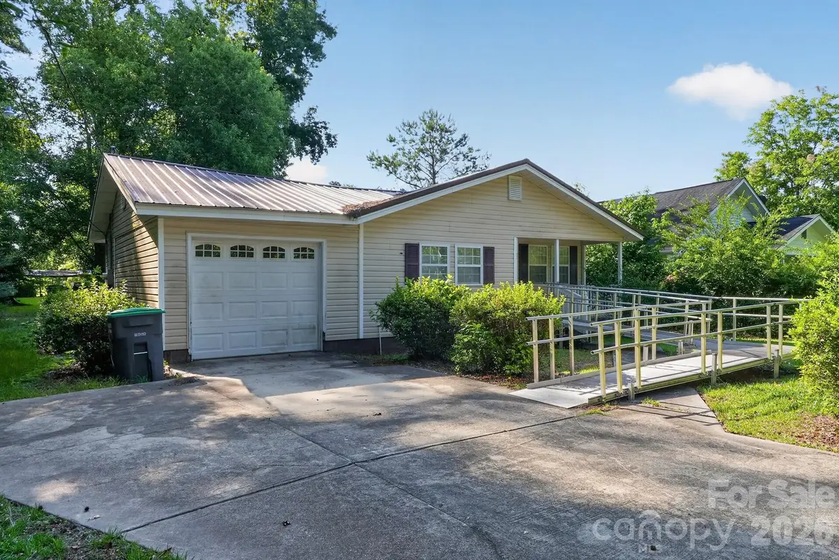 4494 Market Street, Loris, SC 29569 - #1