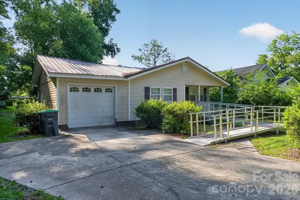 4494 Market Street, Loris, SC 29569