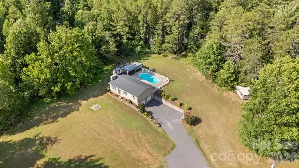 4690 Celia Creek Road, Lenoir, NC 28645
