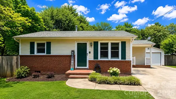 5313 Clearwater Lake Road, Mount Holly, NC 28120