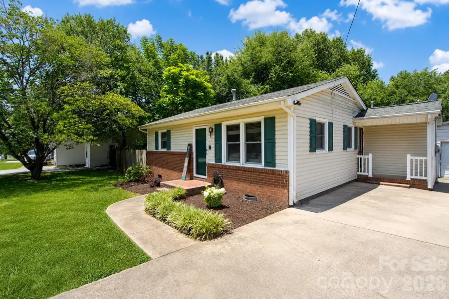 5313 Clearwater Lake Road, Mount Holly, NC 28120 - #2