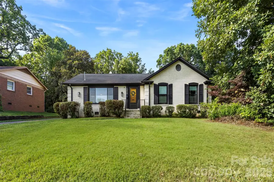 1830 Northbrook Drive, Charlotte, NC 28216 - #2
