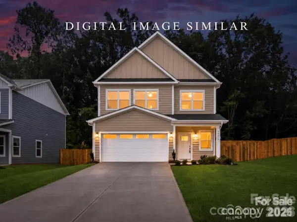 6202 Linda Vista Lane, Charlotte, NC 28216