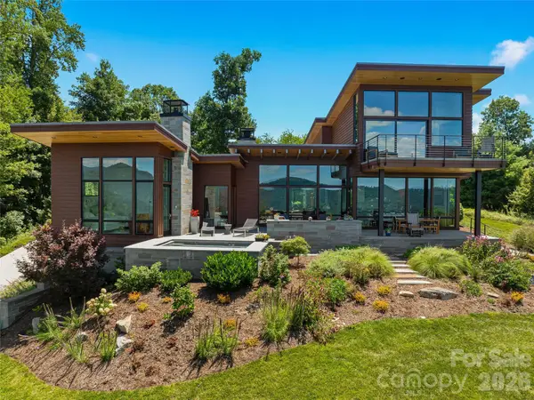 25 Bartrams Walk Drive, Asheville, NC 28804