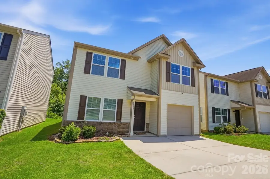 9413 Hanberry Boulevard, Charlotte, NC 28213 - #2