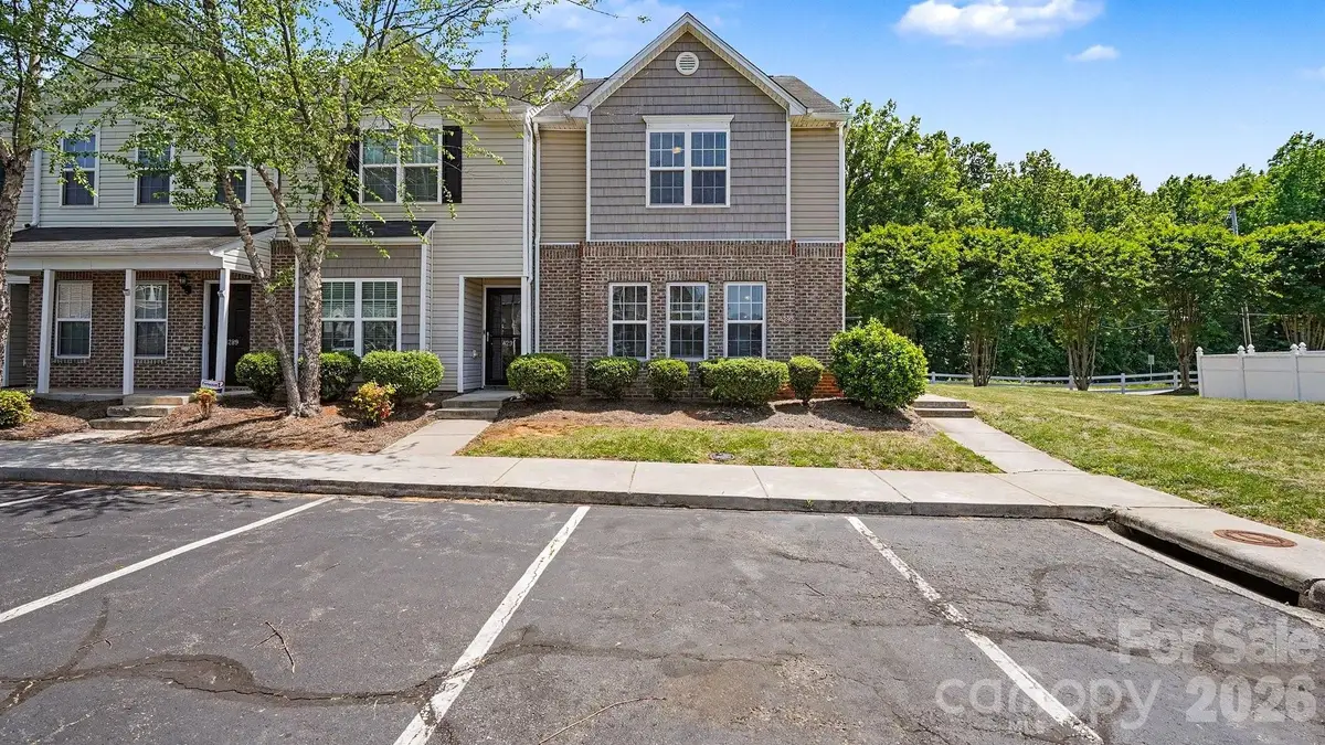 4293 Youngstown Drive, Greensboro, NC 27405 - #1