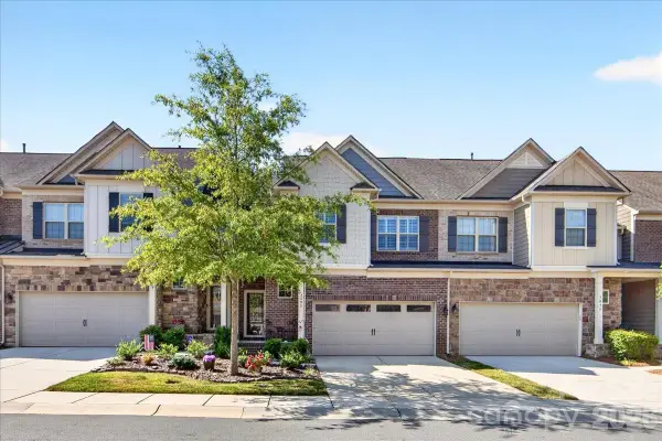 3093 Hartson Pointe Drive, Fort Mill, SC 29707