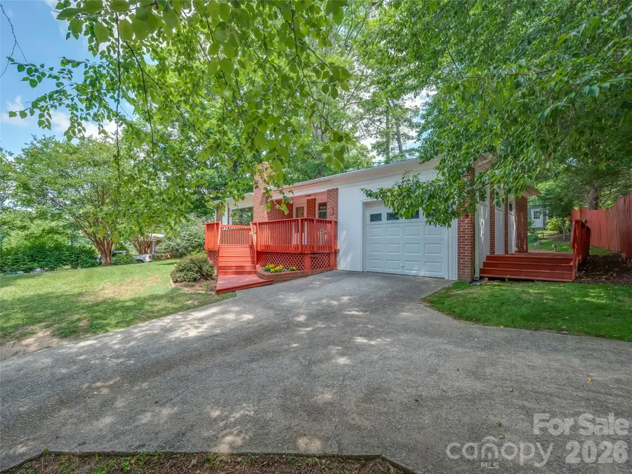 917 W Blue Ridge Road, East Flat Rock, NC 28726 - #2