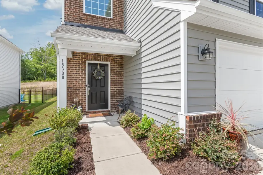 15308 Lake Ridge Road, Charlotte, NC 28278 - #2