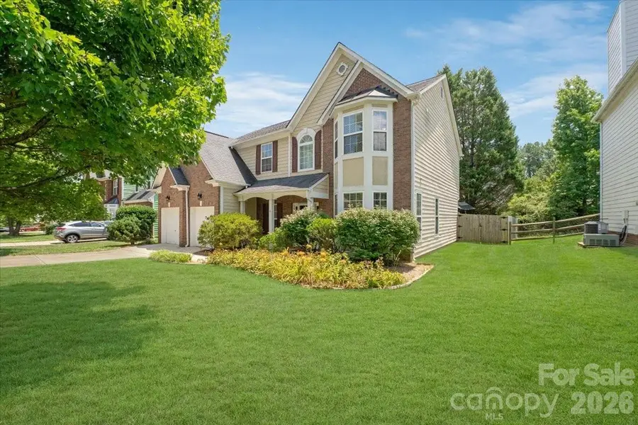 11932 Fox Glen Road, Charlotte, NC 28269 - #2