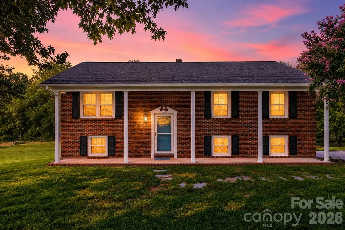 2910 Old Highway 60 Highway, Ronda, NC 28670 - #1